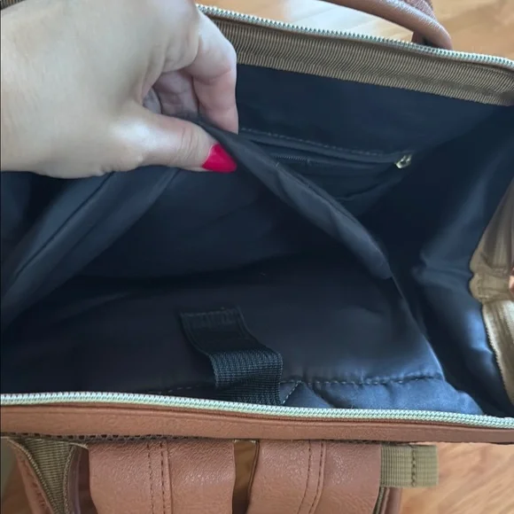 Kah&kee Brown Leather Backpack/diaper bag - Picture 3 of 7